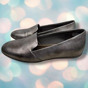 BareTraps Janine Flats Shoes Slip On Loafers Faux Leather Granite Shoes Size 6.5